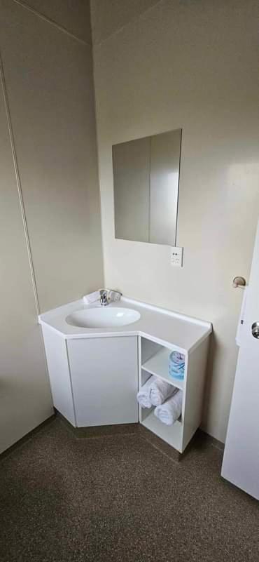 Sunnydays Motel Gisborne Bagian luar foto