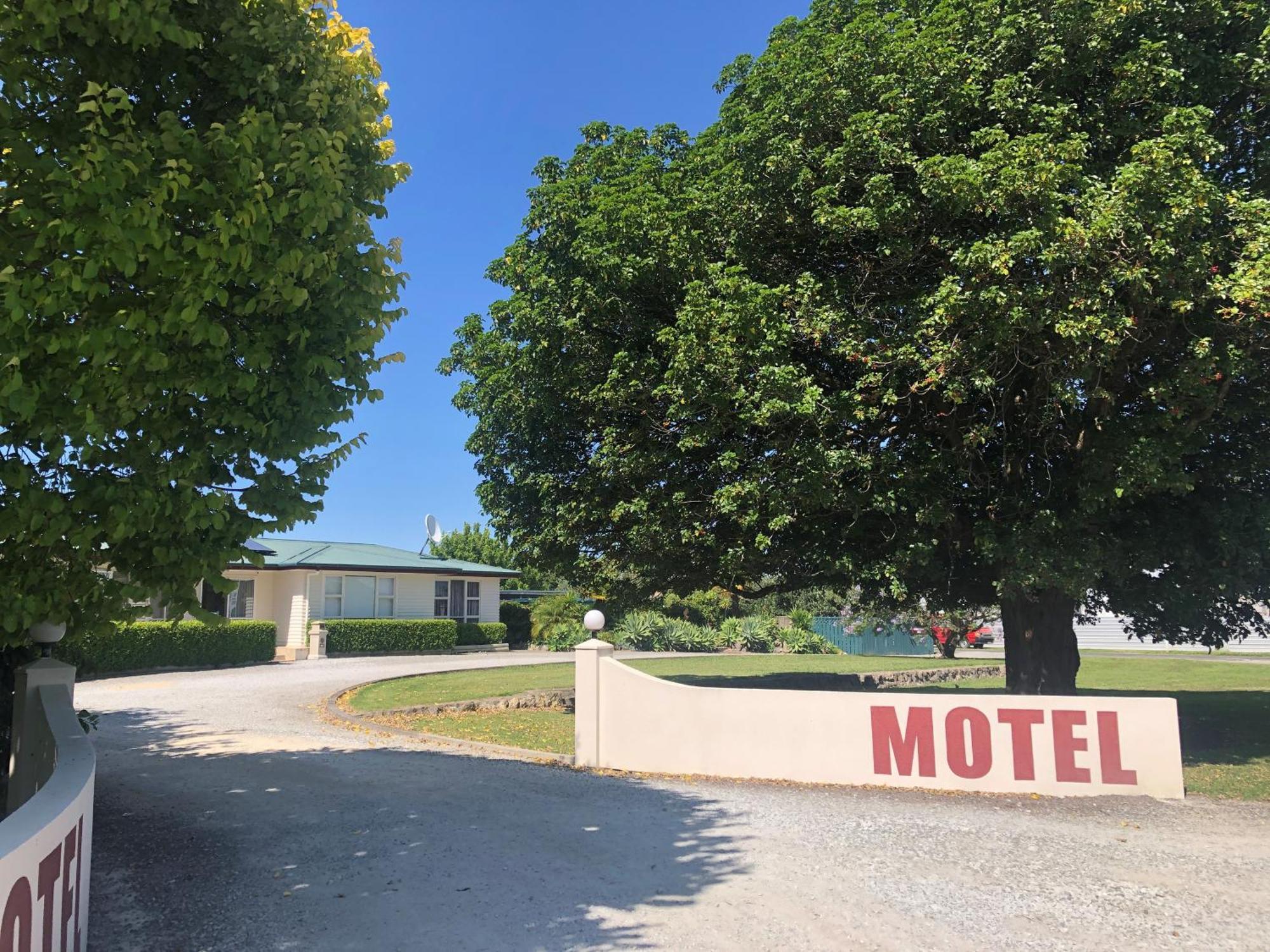 Sunnydays Motel Gisborne Bagian luar foto